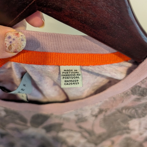 Ted Baker Men's Tropical T Shirt - Picture 5 of 7